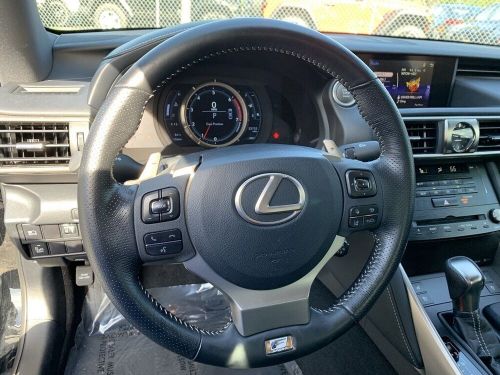 2017 lexus is 200t