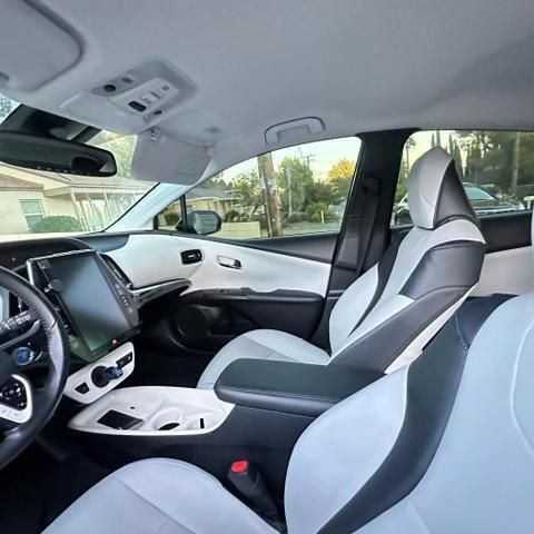 2018 toyota prius four touring hatchback 4d