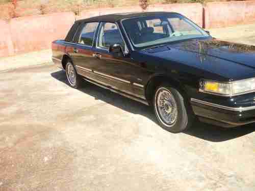 1996 Lincoln Town Car black w carriage top sunroof michelin, US $3,995.00, image 2