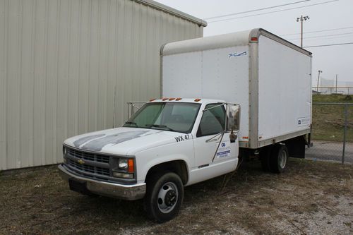 1994 chevrolet box truck