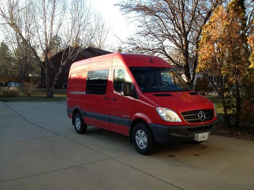 2009 dodge sprinter 144 wheel base camper /cargo low miles