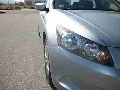 Dealer trade Clean Pre-Owned One owner Certified Low Miles, image 4
