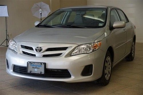 11 silver corolla le1.8 automatic keyless entry carfax 1 owner low miles 2,896