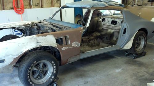 1970 1/2 pontiac trans am, raiii 400, auto, air, project