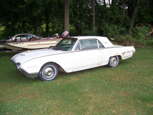 1962 ford thunderbird 2-door hardtop