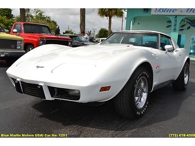 1977 classic l82 chevrolet corvette coupe white 350ci 5.7l v8 4spd manual