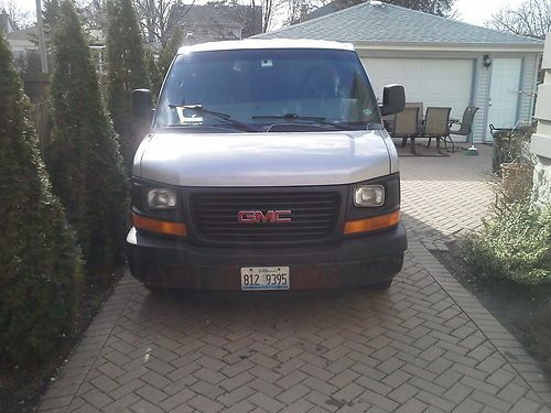 2006 gmc savana 1500 base standard cargo van 3-door 4.3l