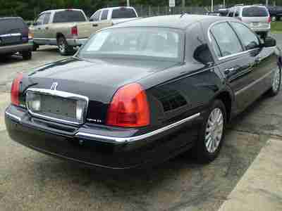2005 LINCOLN TOWN CAR SIGNATURE, US $4,995.00, image 2
