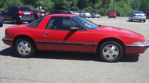 1988 buick reatta- 36k miles-everything original works!! excellet condition!