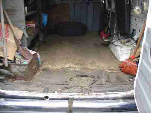 1998 E 250 Ford Van Work Truck Tool Storage Shelves Furnace Plumbers Truck Runs, image 4