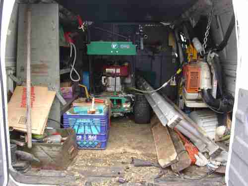 1998 E 250 Ford Van Work Truck Tool Storage Shelves Furnace Plumbers Truck Runs, image 6