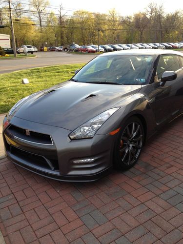 2014 gt-r  prem