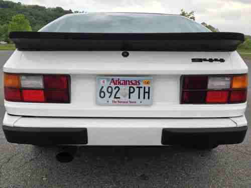 1983 Porsche 944 Base Coupe 2-Door 2.5L, image 7