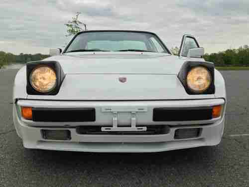 1983 Porsche 944 Base Coupe 2-Door 2.5L, image 19