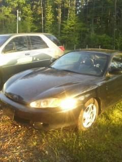 "99" hyundai tiburon...  super sporty ( runs &amp; drives)  no reserve!!!