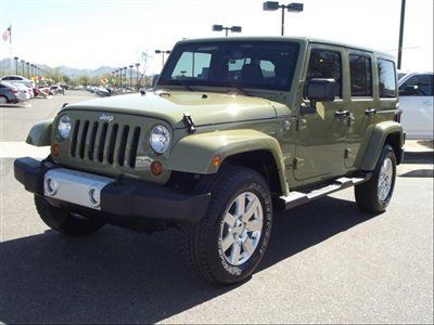 4wd 4door sahara new suv manual gasoline 3.6l v6 commando green mopar 4x4 awd