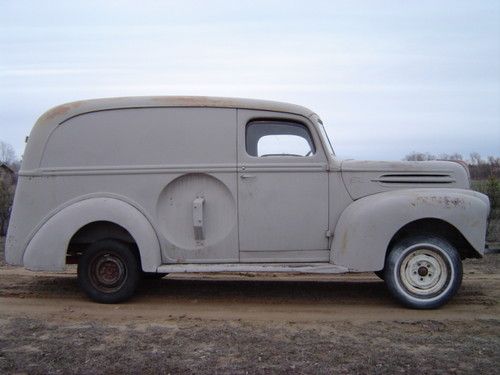 1947 ford panel !