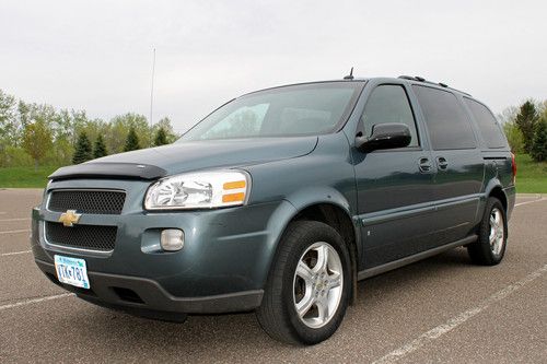 2007 chevrolet uplander lt mini passenger van 4-door 3.9l