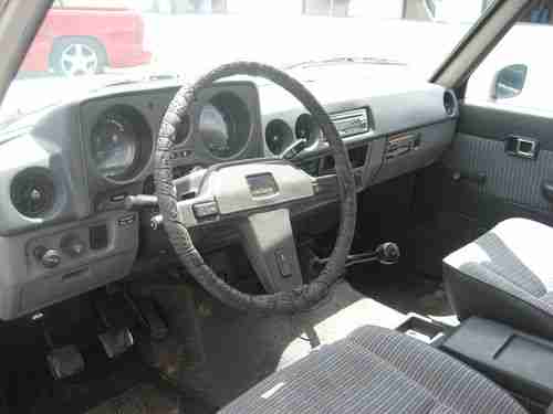 1985 Toyota Land Cruiser Base Sport Utility 4-Door 4.2L, image 9