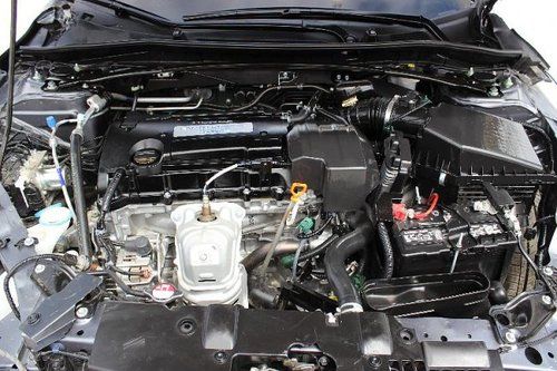 2013 Honda Accord Sdn salvage repairable rebuilder only 4k miles RUNS!!!, US $10,900.00, image 9