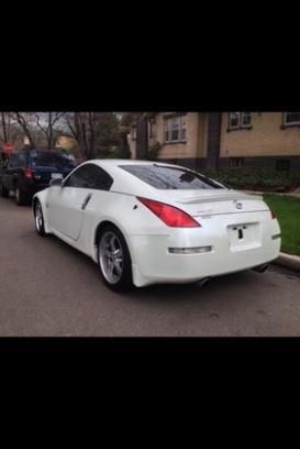 2003 nissan 350z touring coupe 2-door 3.5l