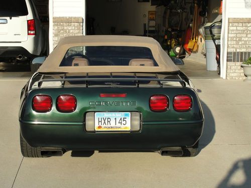 1992 Chevrolet Corvette Base Convertible 2-Door 5.7L, image 11