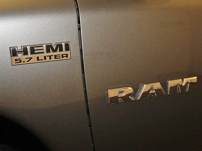 Laramie HEMI Leather 6 Disc MP3 Infinity Audio UConnect Alloy Wheels Power Seat, image 4