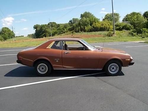 1975 toyota celica st hardtop 2-door 2.2l