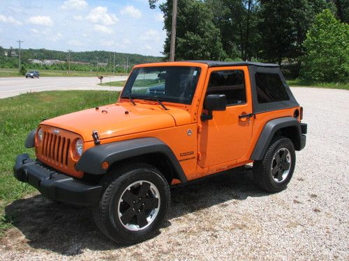 2013 jeep wrangler sport 4x4 2 door only 2k miles auto all power nx trektop