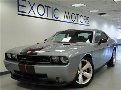 2009 dodge challanger srt-8!! 6-speed nav heated-sts xenons moonroof 20"whls!!