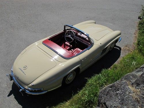 1960 mercedes-benz 300sl roadster