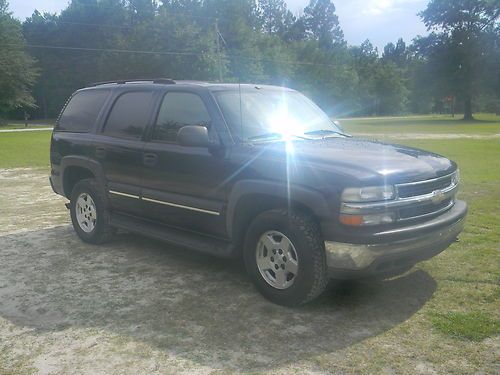 2004 Chevrolet Tahoe LT Sport Utility 4-Door 5.3L, image 3