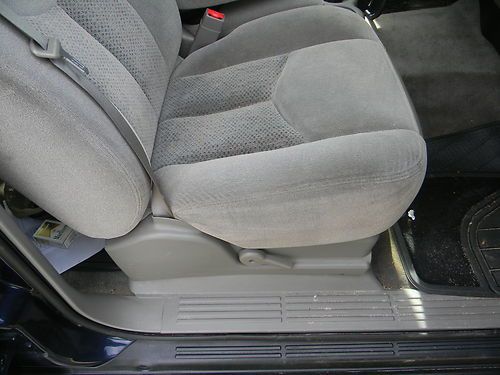 2004 Chevrolet Tahoe LT Sport Utility 4-Door 5.3L, image 7