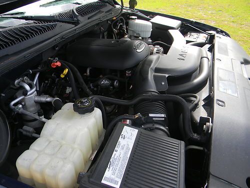 2004 Chevrolet Tahoe LT Sport Utility 4-Door 5.3L, image 10