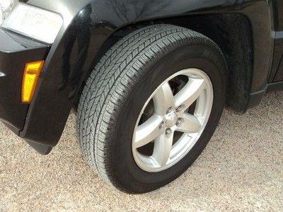 2008 Jeep Liberty 4x4 Limited, Trail Rated, Two Tone Leather, Heated Seats, image 15