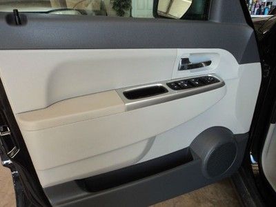 2008 Jeep Liberty 4x4 Limited, Trail Rated, Two Tone Leather, Heated Seats, image 17