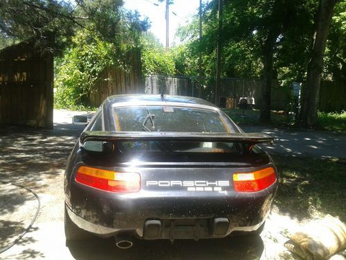 Porsche 928, 1987