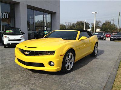 2011 chevrolet camaro ss convertible 2ss v8 400hp  chevy heads up display