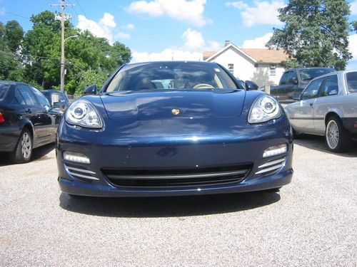 2013 porsche panamera 4 hatchback 4-door 3.6l