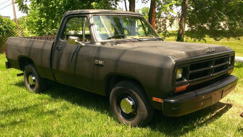 Super clean!--'87 dodge shortbed