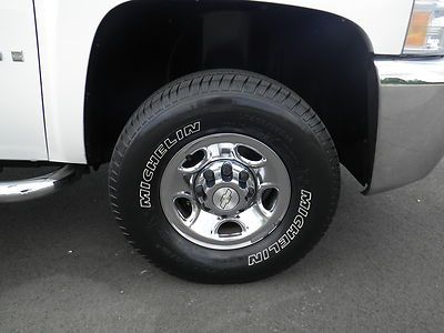 4X2 WORK TRUCK 6.0 VORTEC V-8 AUTOMATIC LONG BOX SPRAY IN LINER HD TOW PACKAGE, US $9,950.00, image 2