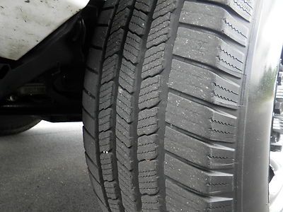 4X2 WORK TRUCK 6.0 VORTEC V-8 AUTOMATIC LONG BOX SPRAY IN LINER HD TOW PACKAGE, US $9,950.00, image 3