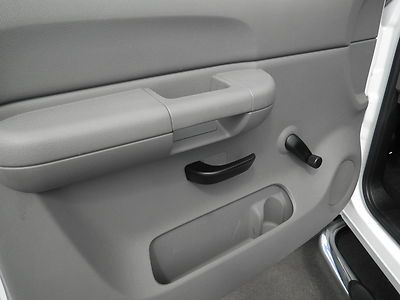 4X2 WORK TRUCK 6.0 VORTEC V-8 AUTOMATIC LONG BOX SPRAY IN LINER HD TOW PACKAGE, US $9,950.00, image 26