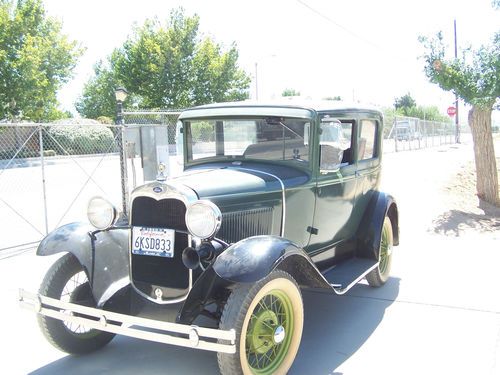 1930 ford model a sedan