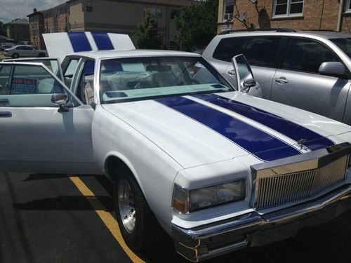 1989 chevrolet caprice base sedan 4-door 5.7l