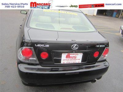 3.0L BLACK LEXUS IS 300  Sunroof Beige Leather Clean Smoke free, image 4