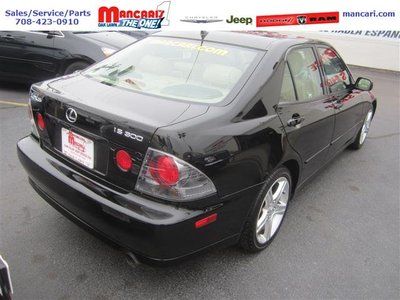 3.0L BLACK LEXUS IS 300  Sunroof Beige Leather Clean Smoke free, image 5
