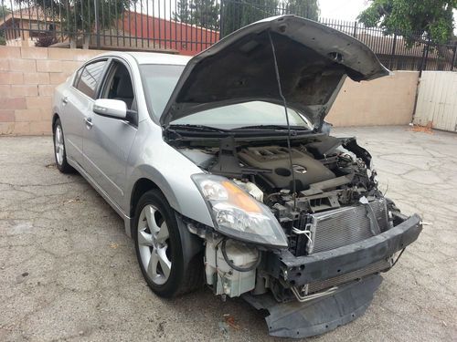 2008 nissan altima se sedan 4-door 3.5l