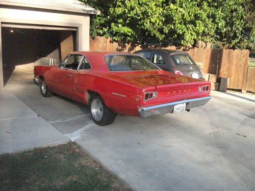 Coronet red in color automatic, slant 6, all complete and running, its a 2 door.