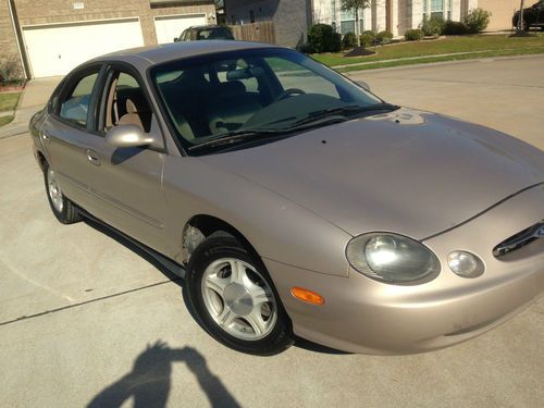 1999 ford taurus se sedan 4-door 3.0l